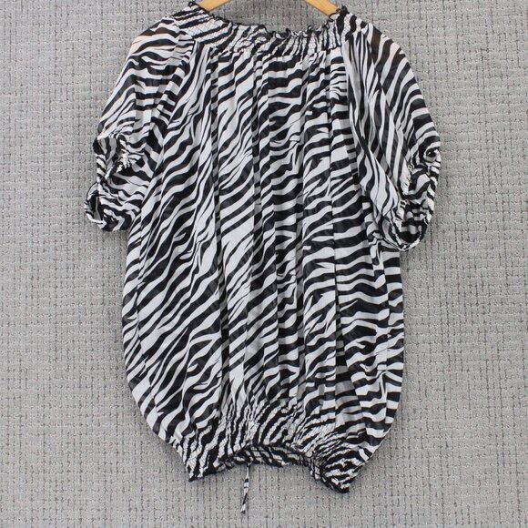 isabella Rodriguez Blouse Top Women XL Multicolor Short Sleeve Zebra Pattern NWT - Picture 7 of 9